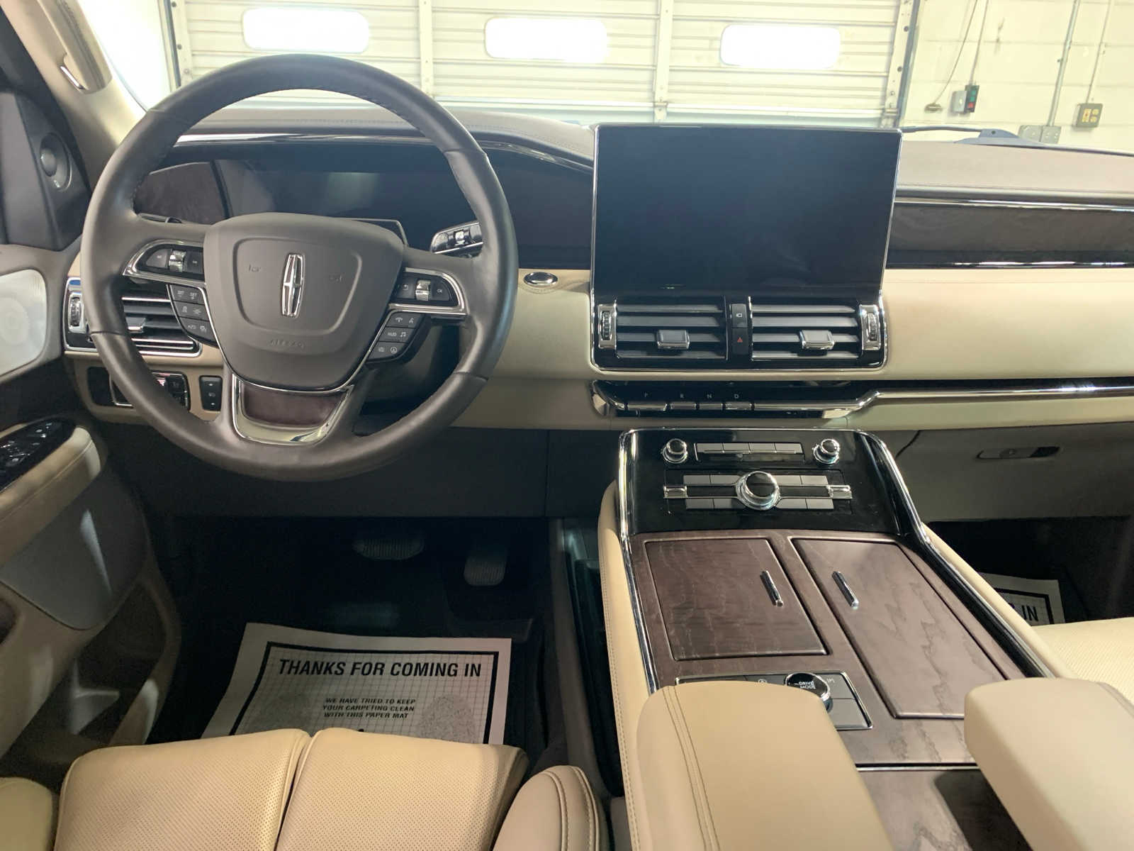 2023 Lincoln Navigator Reserve photo 4