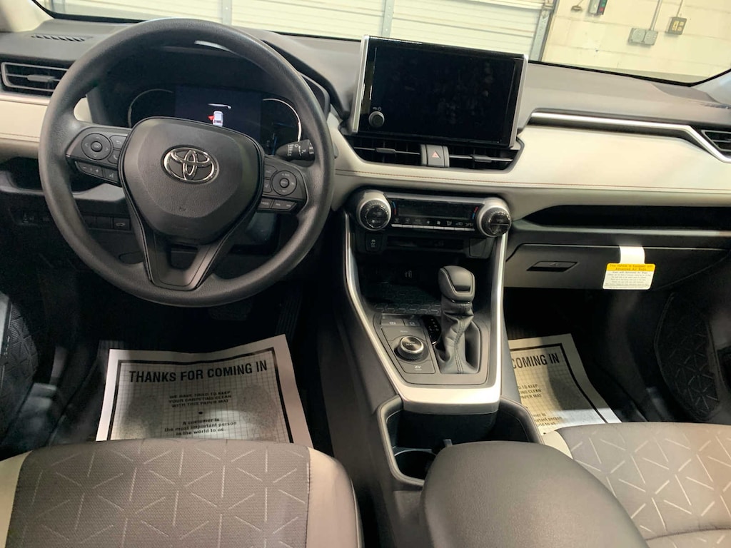 New 2025 Toyota RAV4 Hybrid XLE SUV