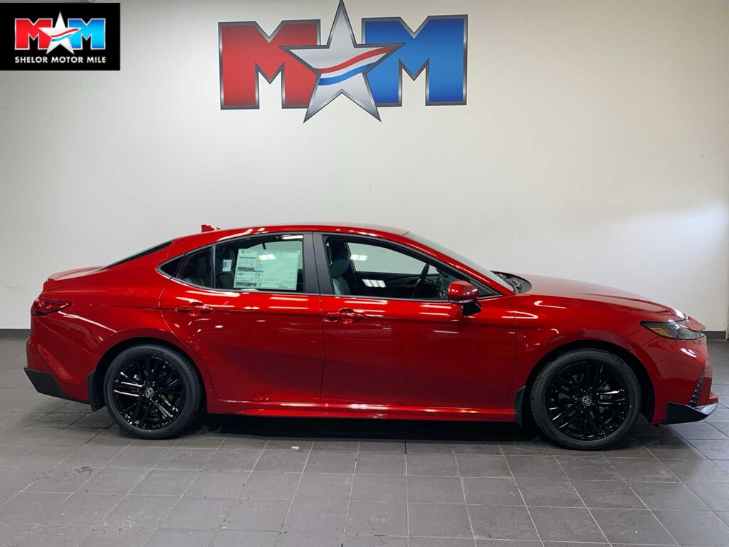 New 2026 Toyota Camry SE Sedan