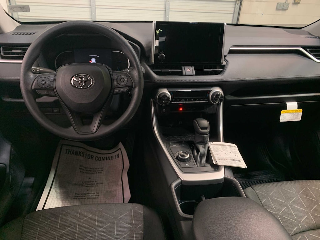 New 2025 Toyota RAV4 Hybrid XLE SUV