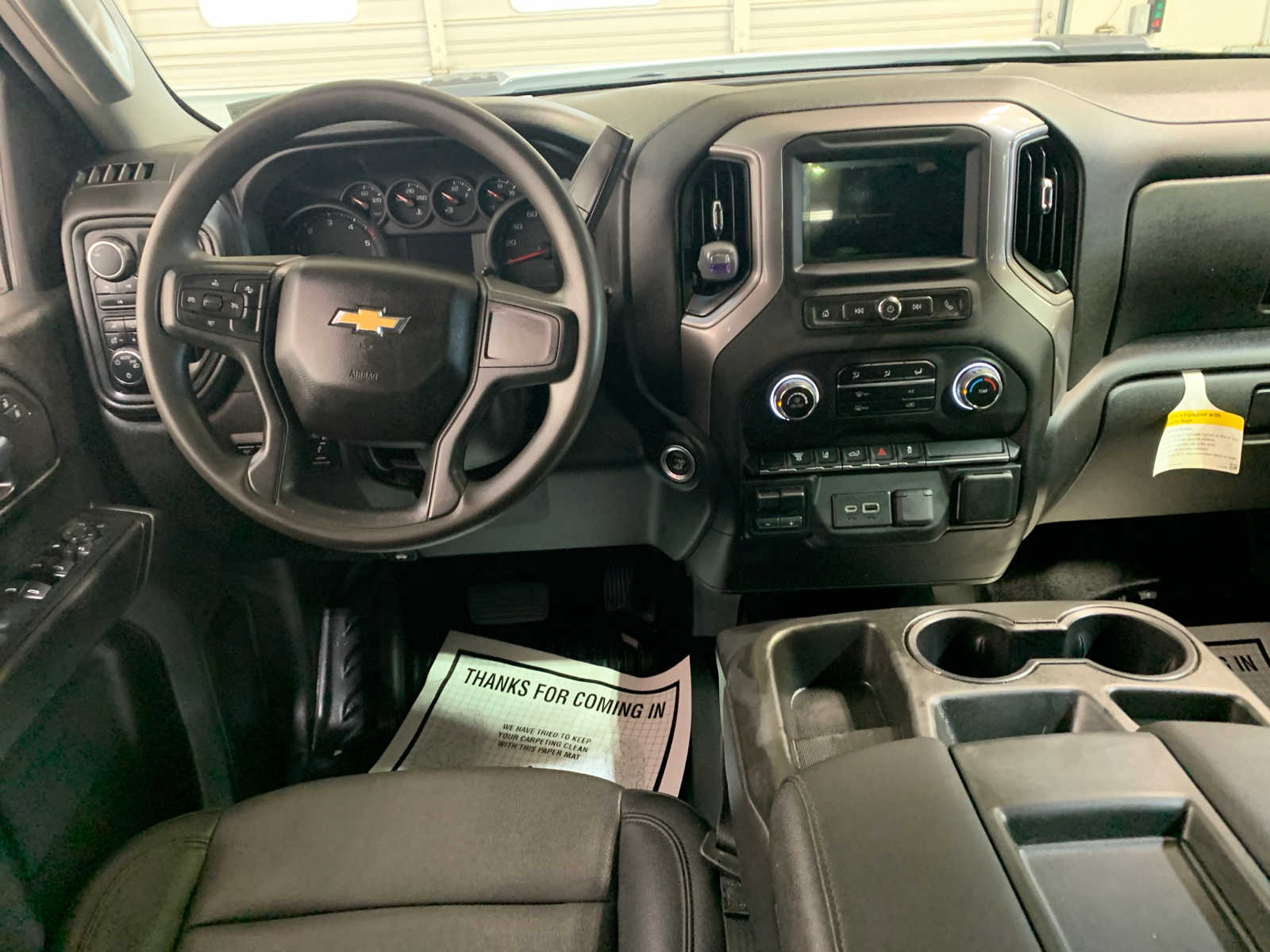 2024 Chevrolet Silverado 3500HD Work Truck photo 4