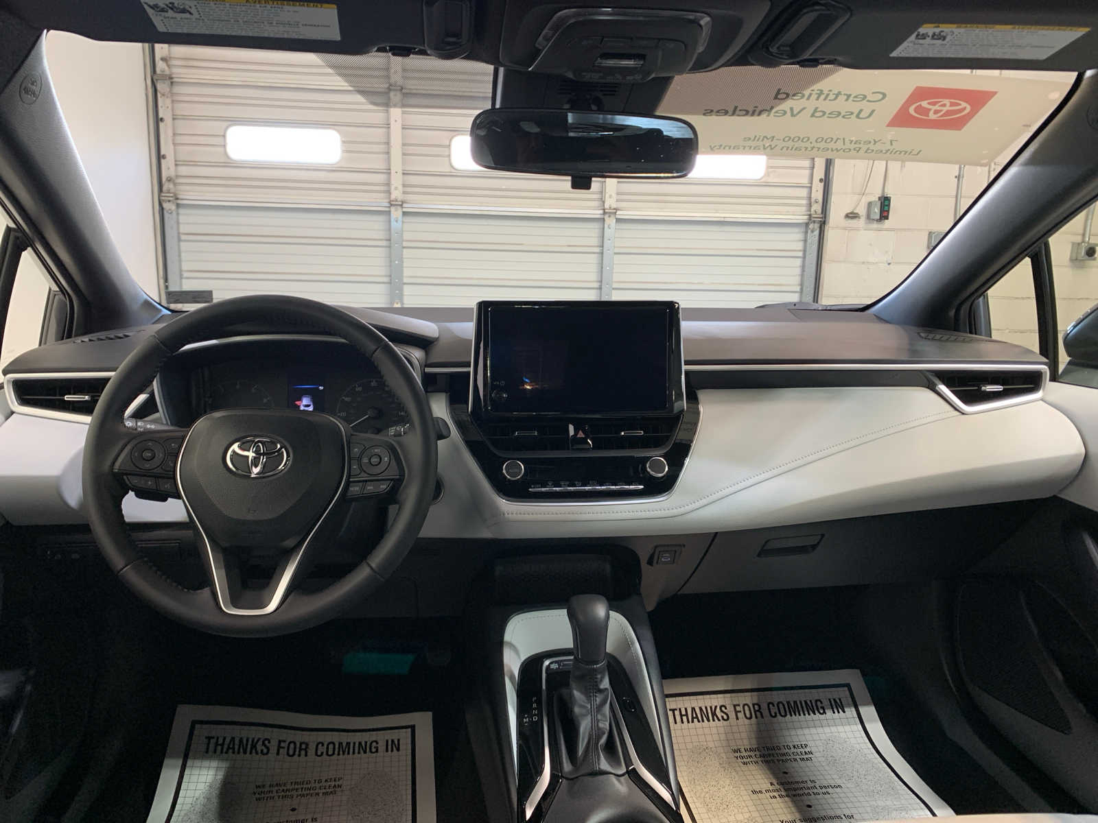 2023 Toyota Corolla SE photo 4