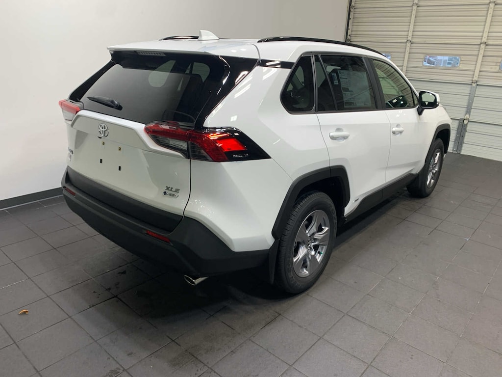 New 2025 Toyota RAV4 Hybrid XLE SUV
