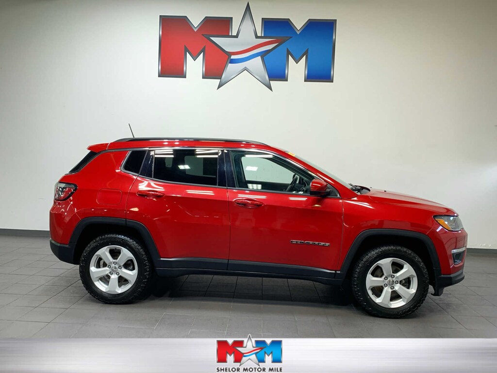 Used 2019 Jeep Compass Latitude 4x4 SUV