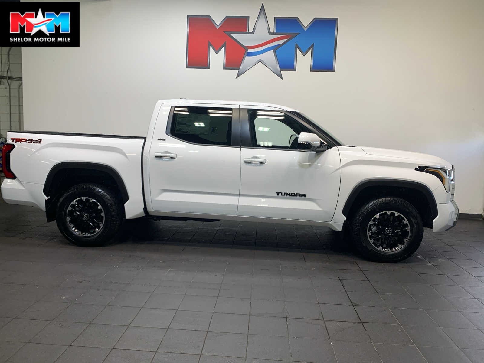 2026 Toyota Tundra SR5's photo