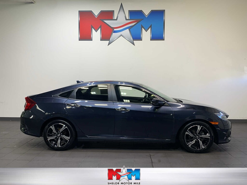 Used 2018 Honda Civic Touring Sedan