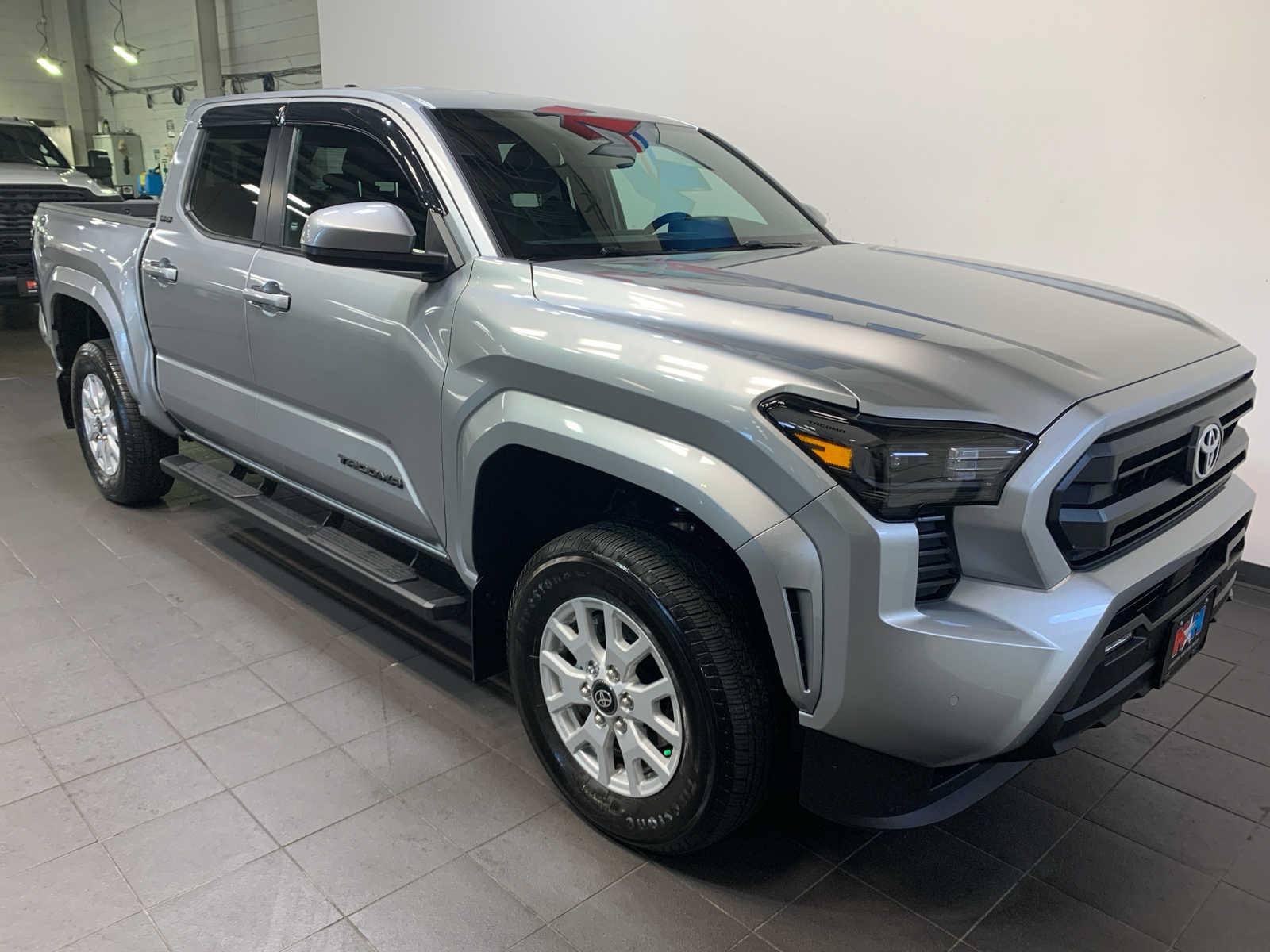 2024 Toyota Tacoma SR5 Double Cab photo 2