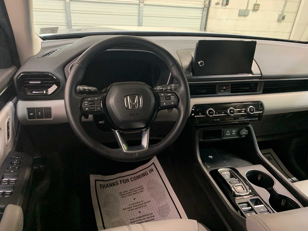 Used 2025 Honda Pilot EX-L SUV