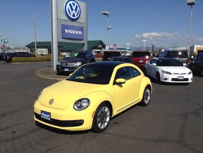 Nuevo Volkswagen Beetle a la venta en Sheppard Motors