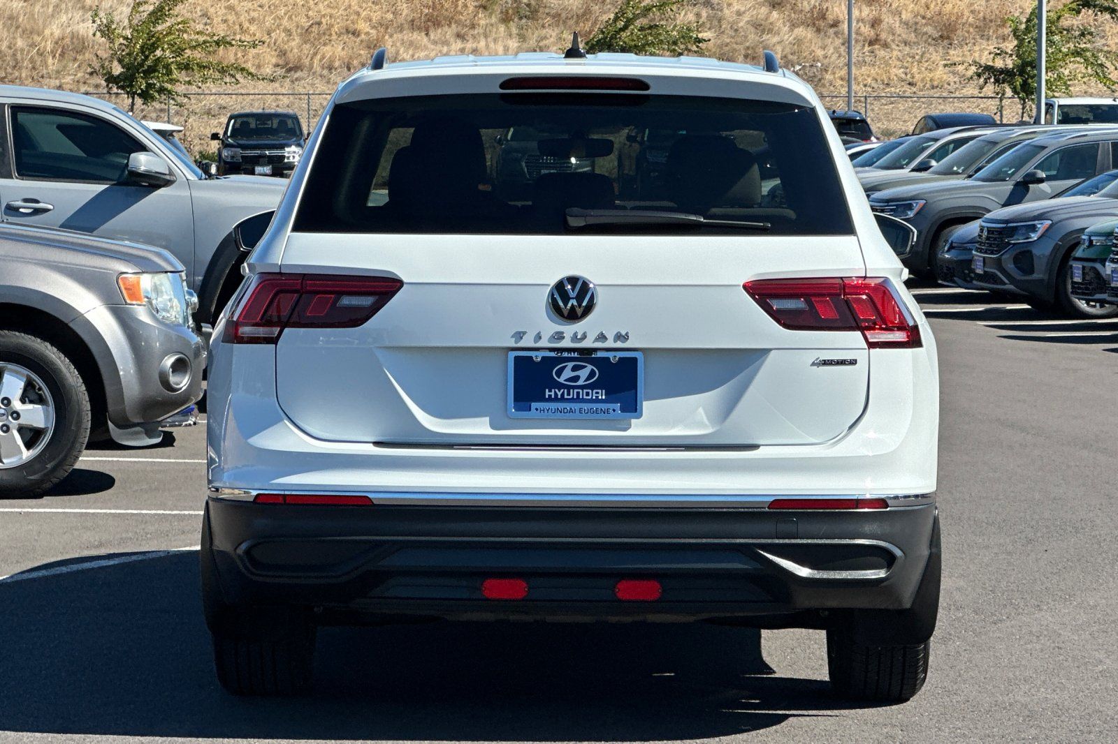 2023 Volkswagen Tiguan S photo 3