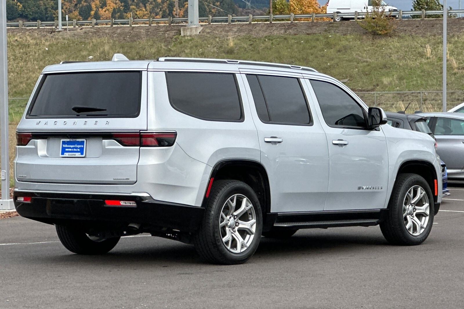 2022 Jeep Wagoneer Series II photo 2