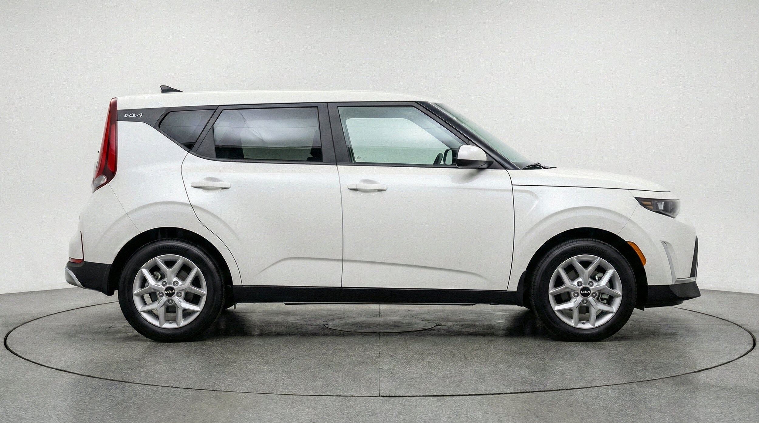 Thumbnail: 2025 Kia Soul - 10