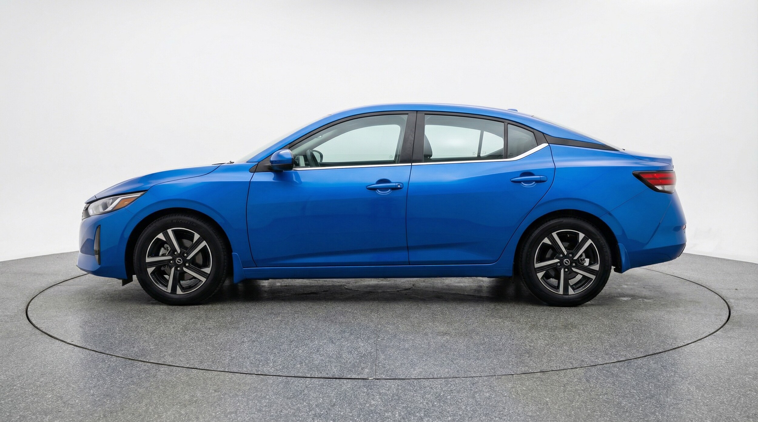 Thumbnail: 2025 Nissan Sentra - 4