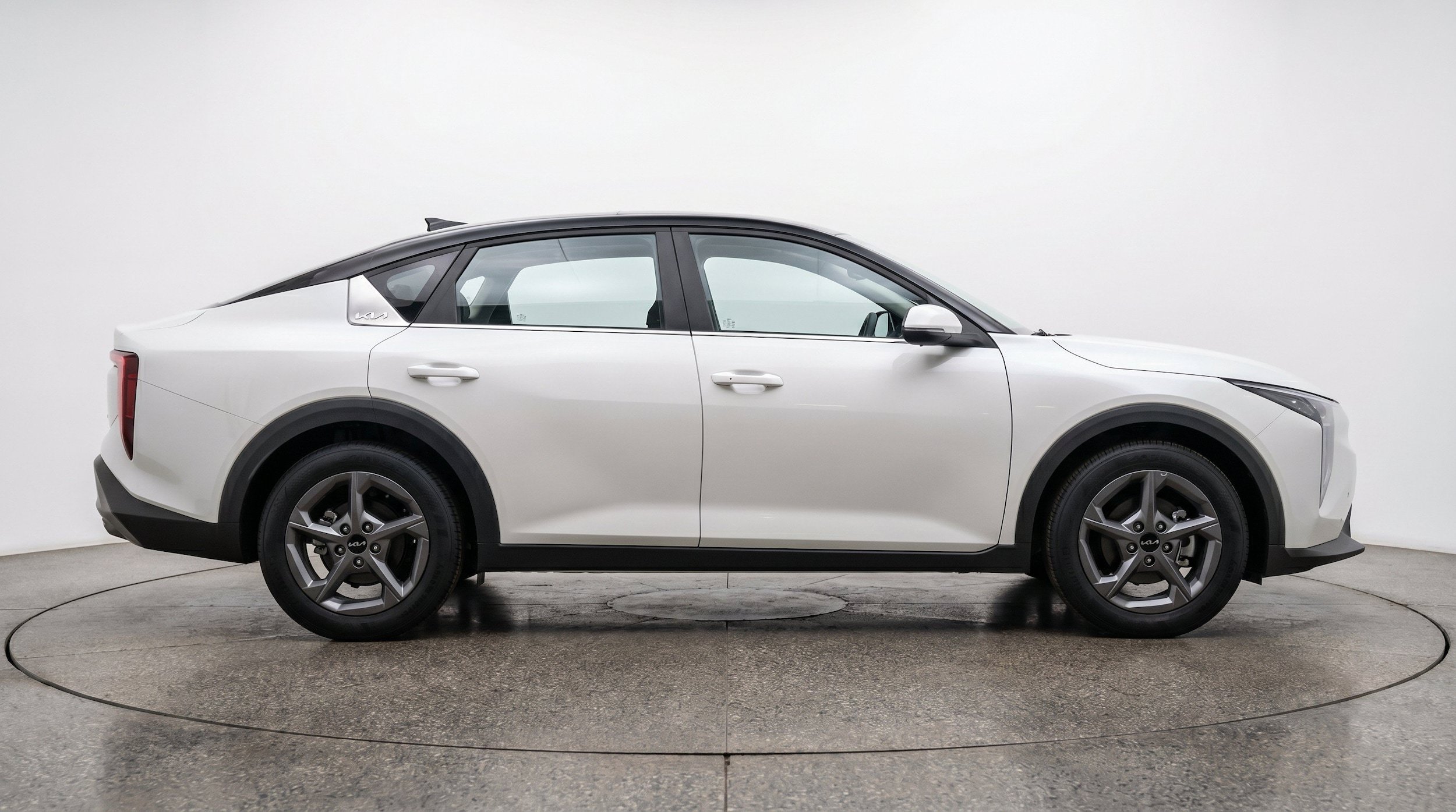 Thumbnail: 2026 Kia K4 - 10