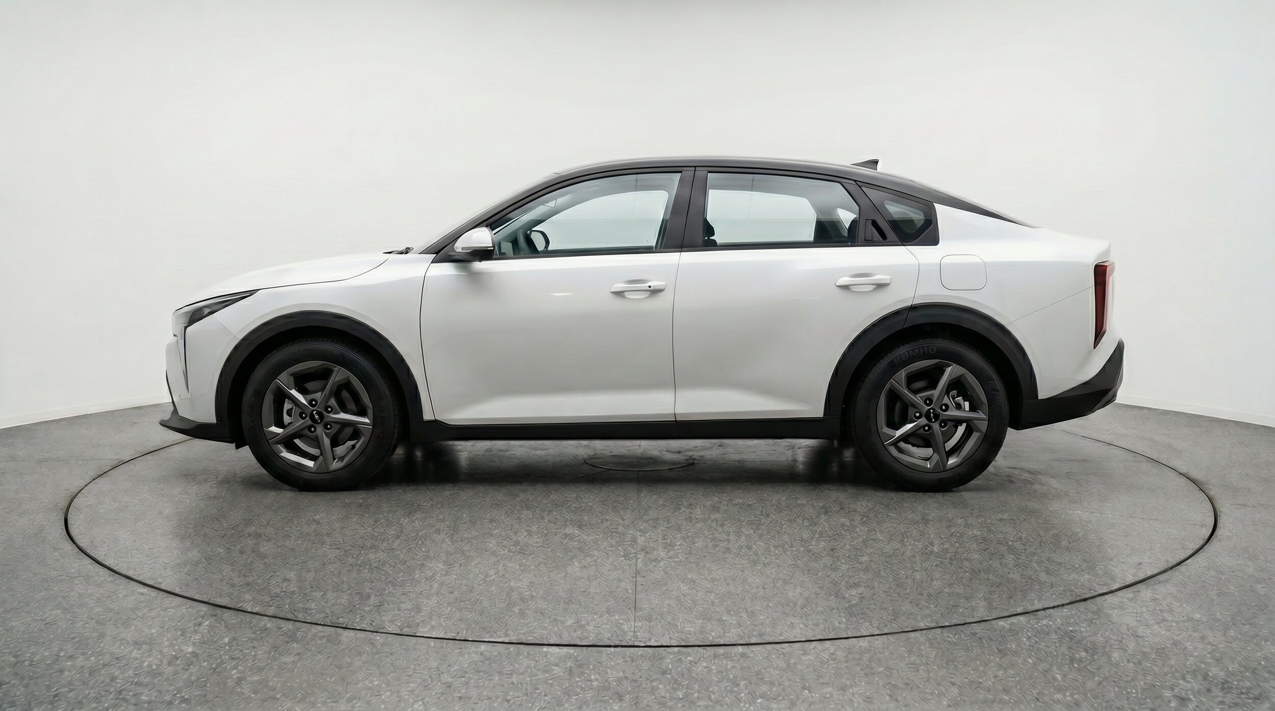 Thumbnail: 2026 Kia K4 - 5