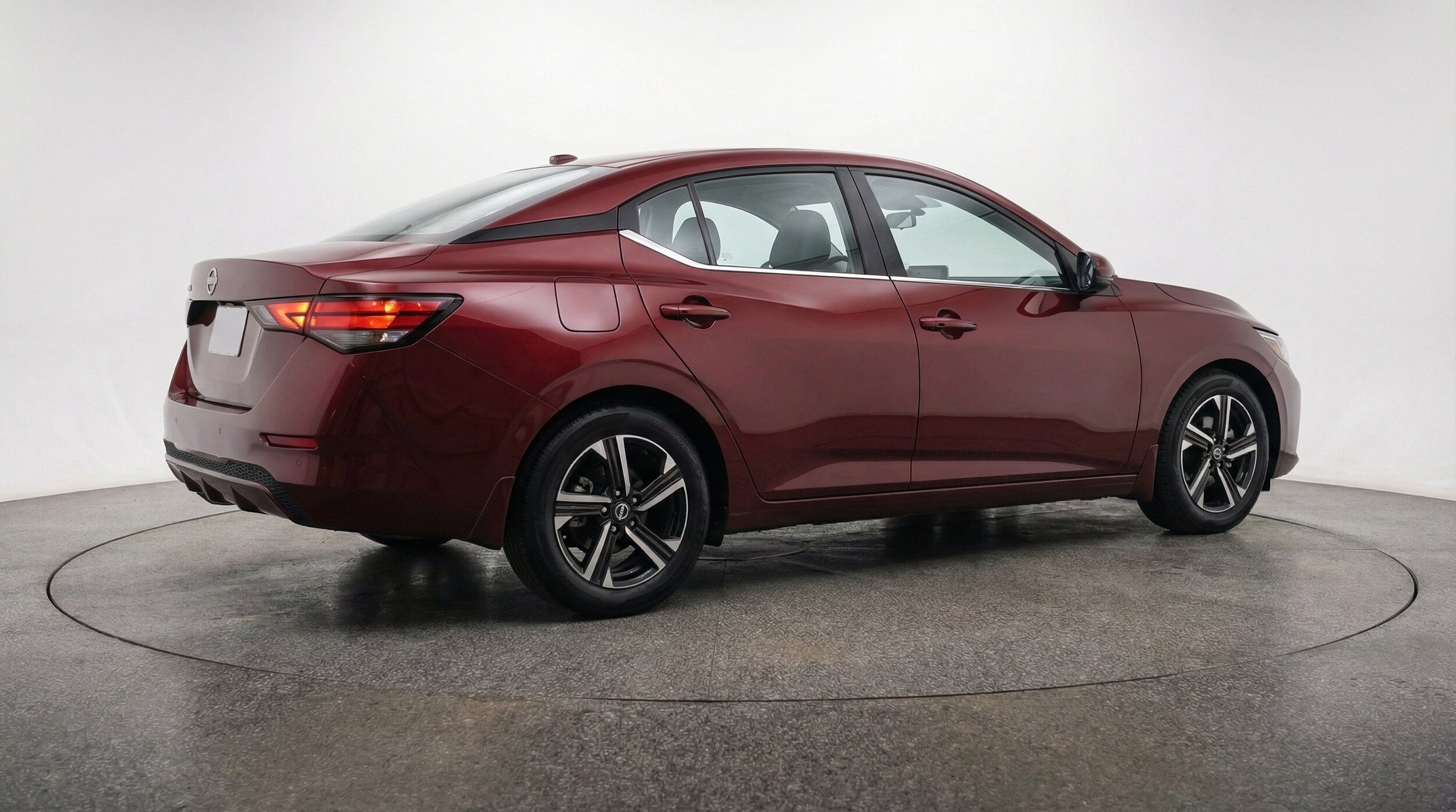Thumbnail: 2025 Nissan Sentra - 9