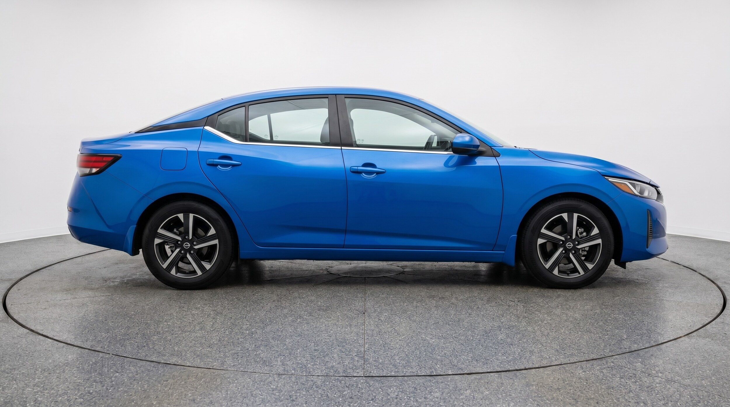 Thumbnail: 2025 Nissan Sentra - 8