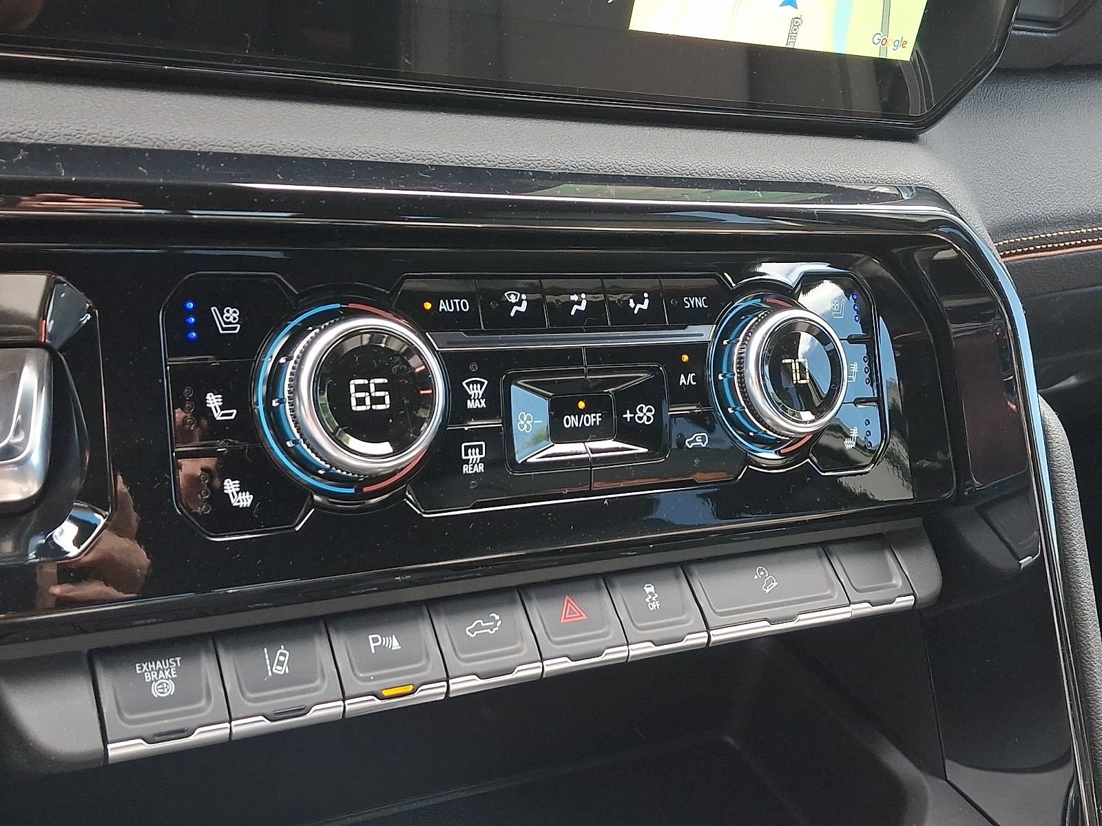 2026 GMC Sierra 2500HD AT4 - Photo 16
