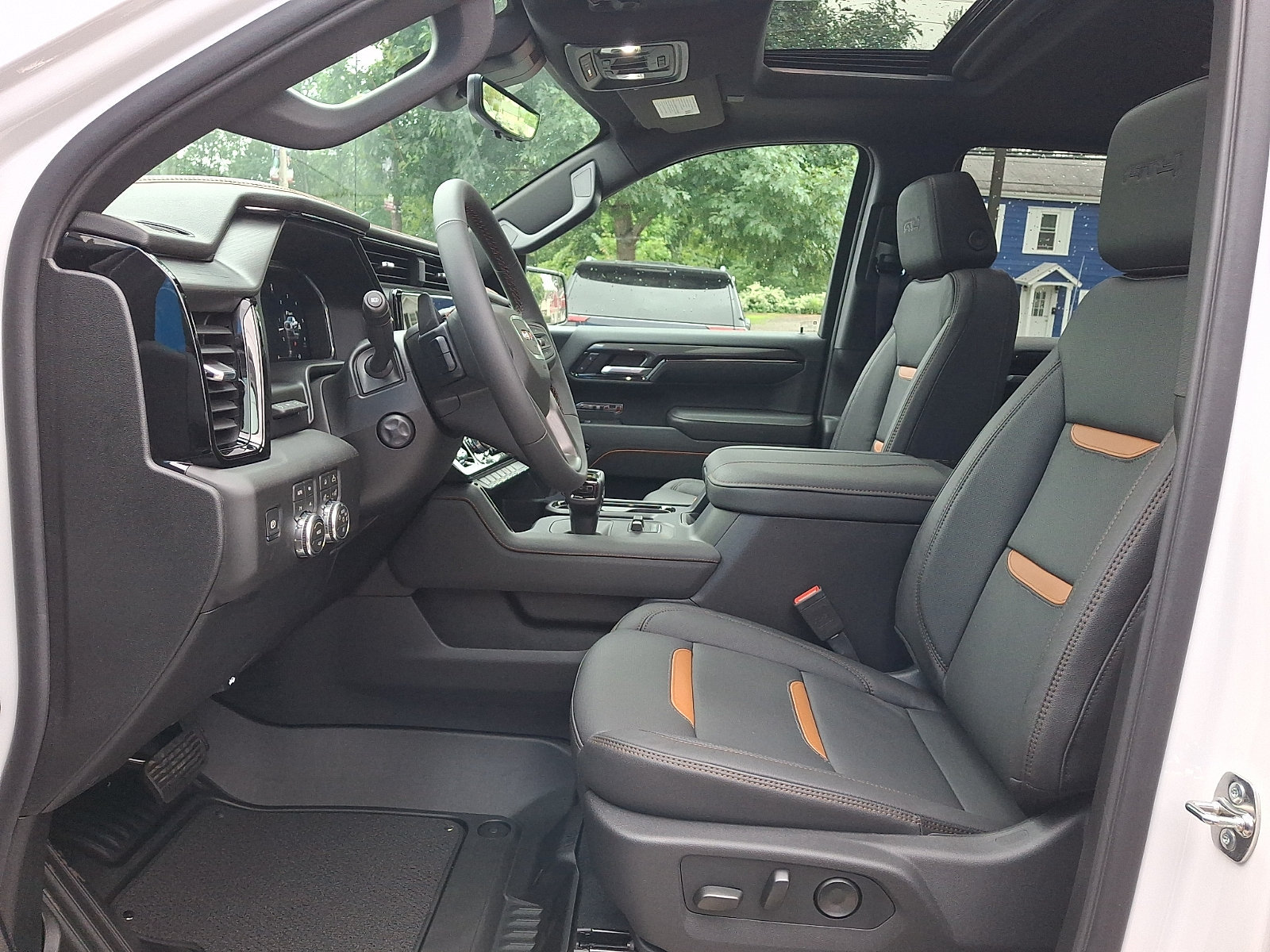 2026 GMC Sierra 1500 AT4 - Photo 13