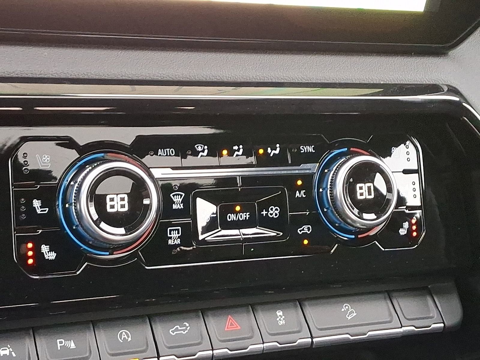 2026 GMC Sierra 1500 AT4 - Photo 16