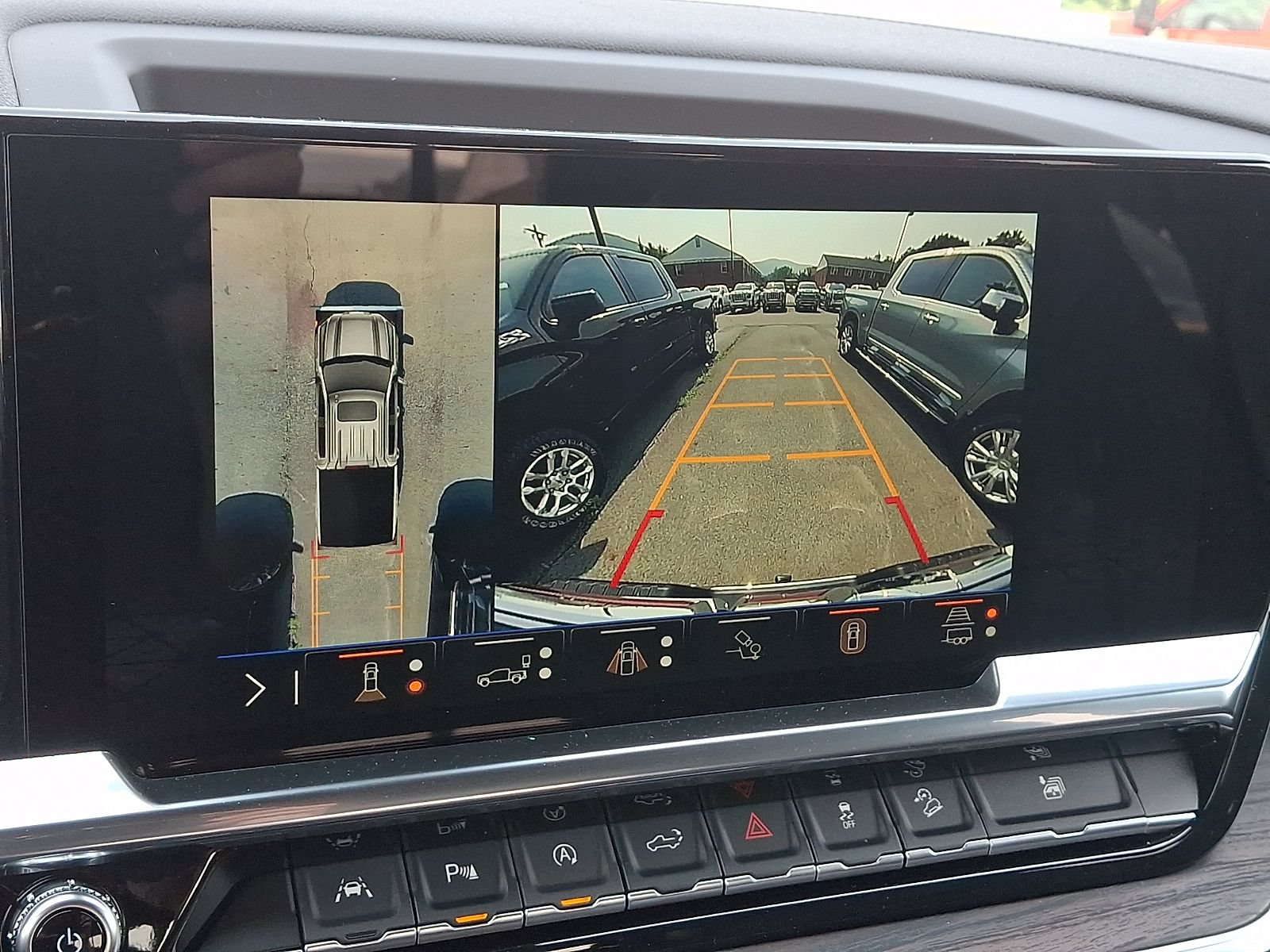 2026 GMC Sierra 1500 SLT - Photo 19