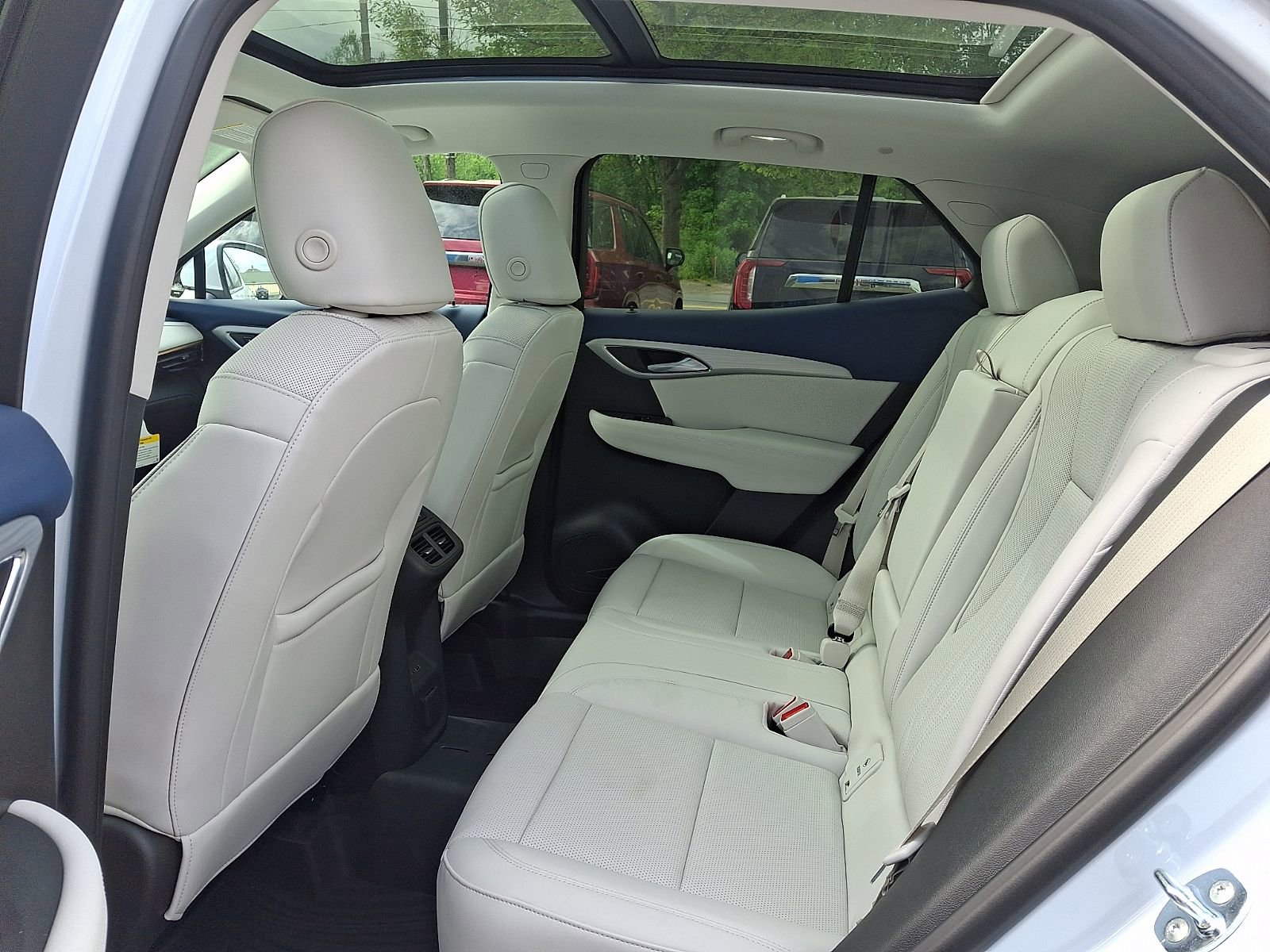 2026 Buick Envision Avenir - Photo 10
