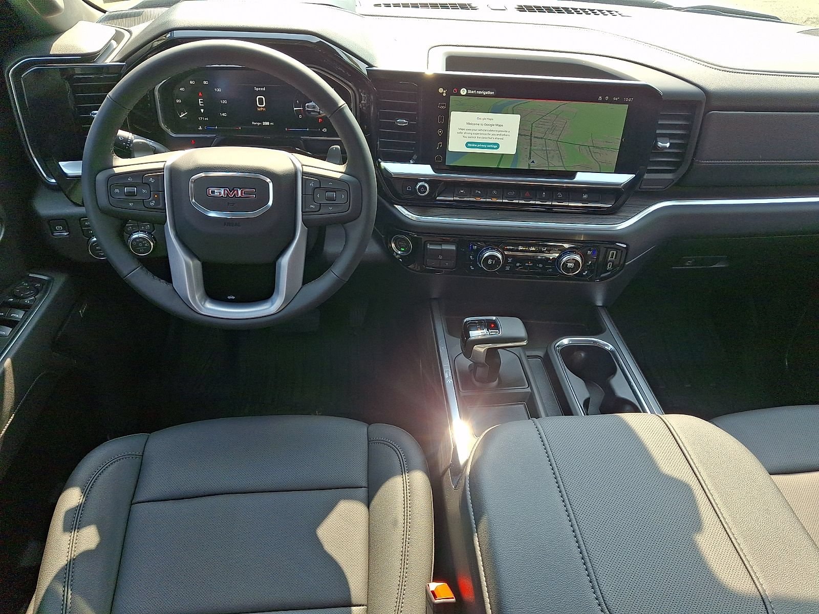 2026 GMC Sierra 1500 SLT - Photo 11