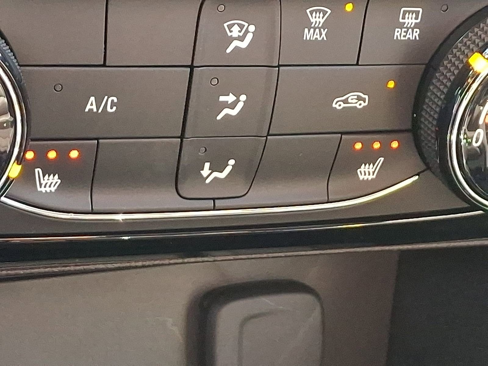 2026 Buick Encore GX Sport Touring - Photo 23