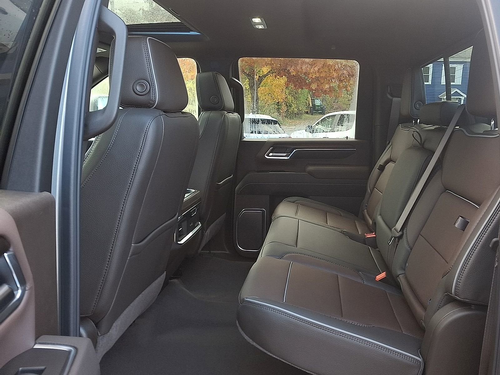 2026 GMC Sierra 2500HD Denali - Photo 12