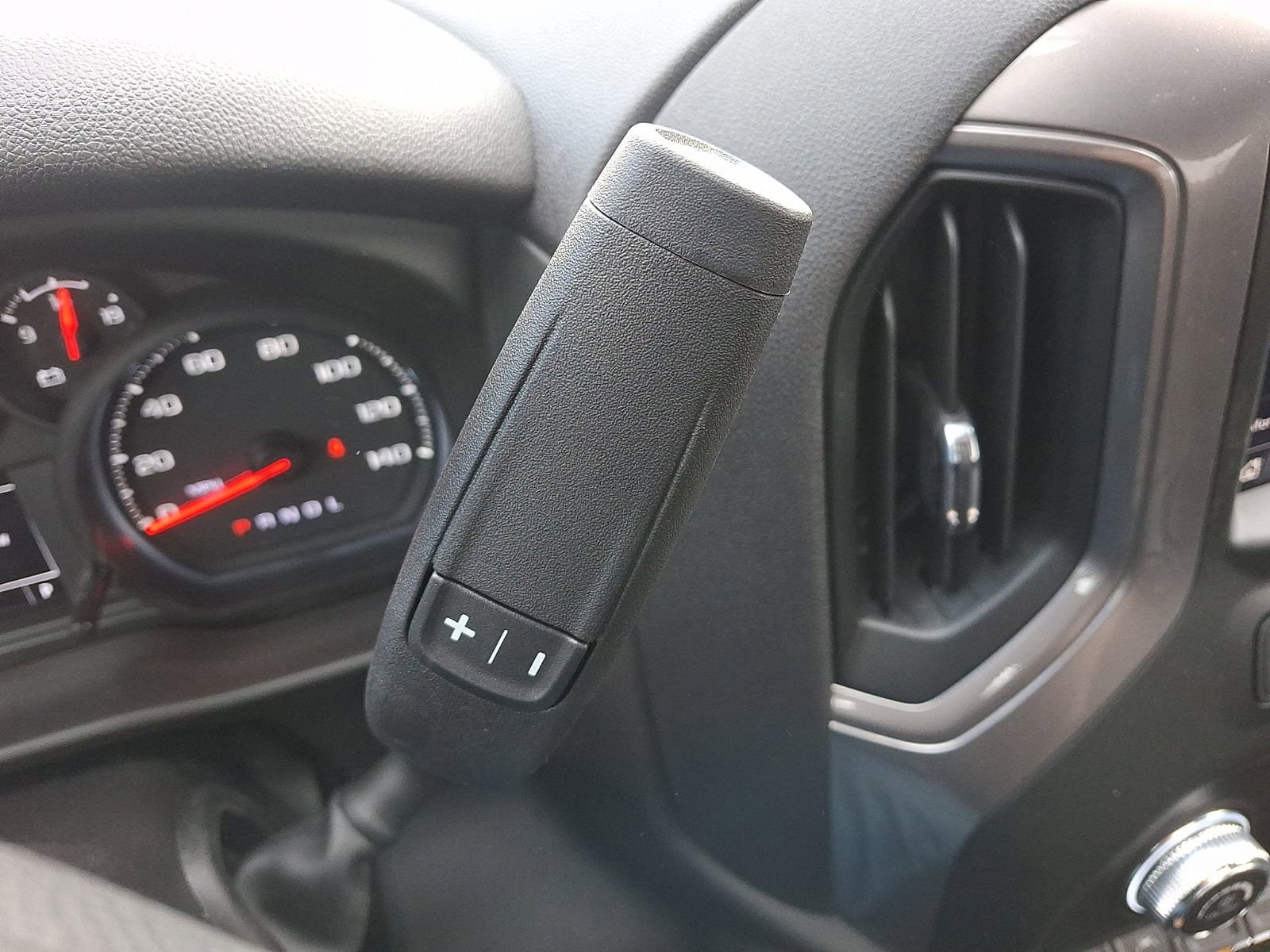 2026 GMC Sierra 1500 Pro - Photo 13