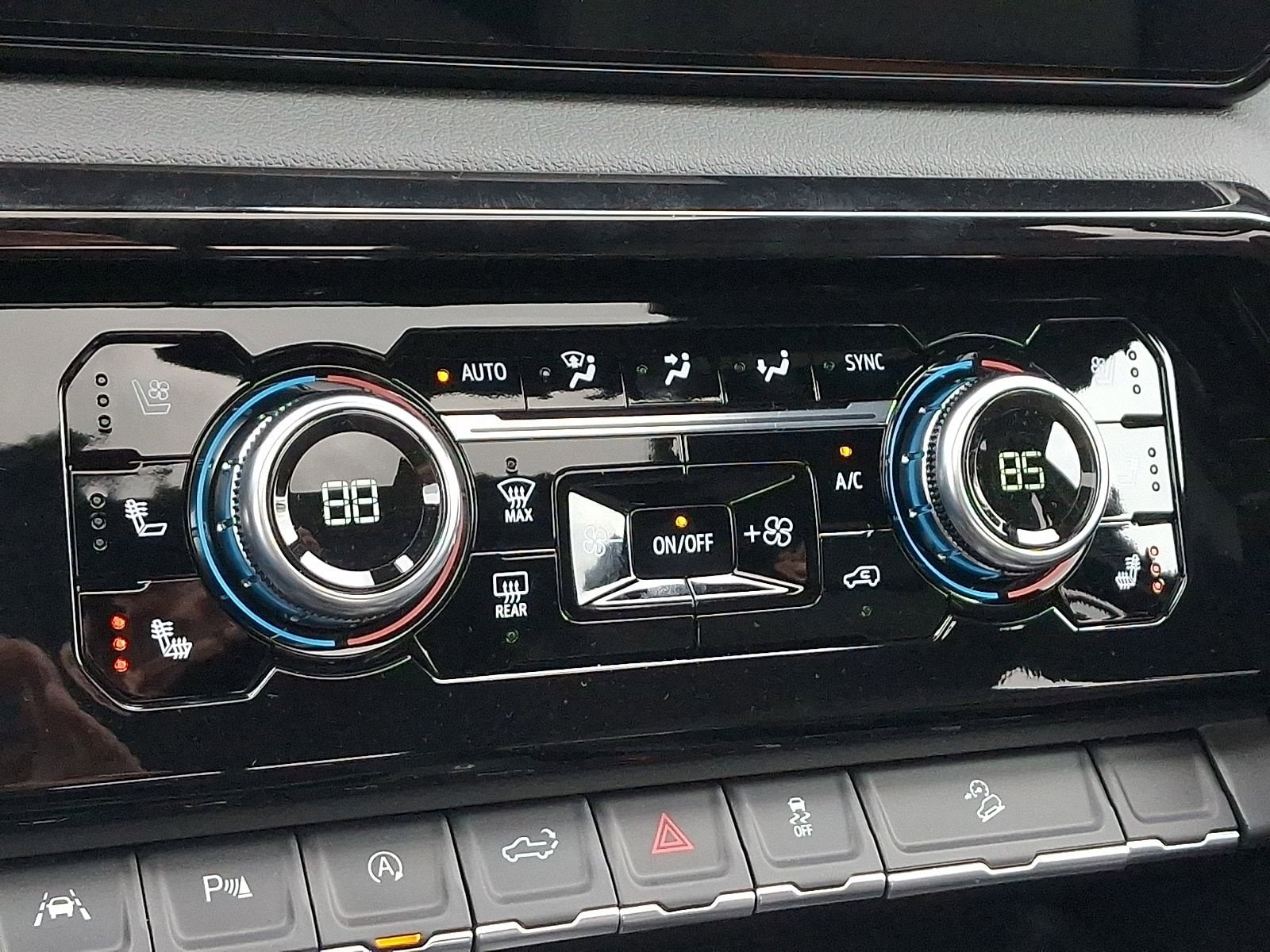 2026 GMC Sierra 1500 AT4 - Photo 16