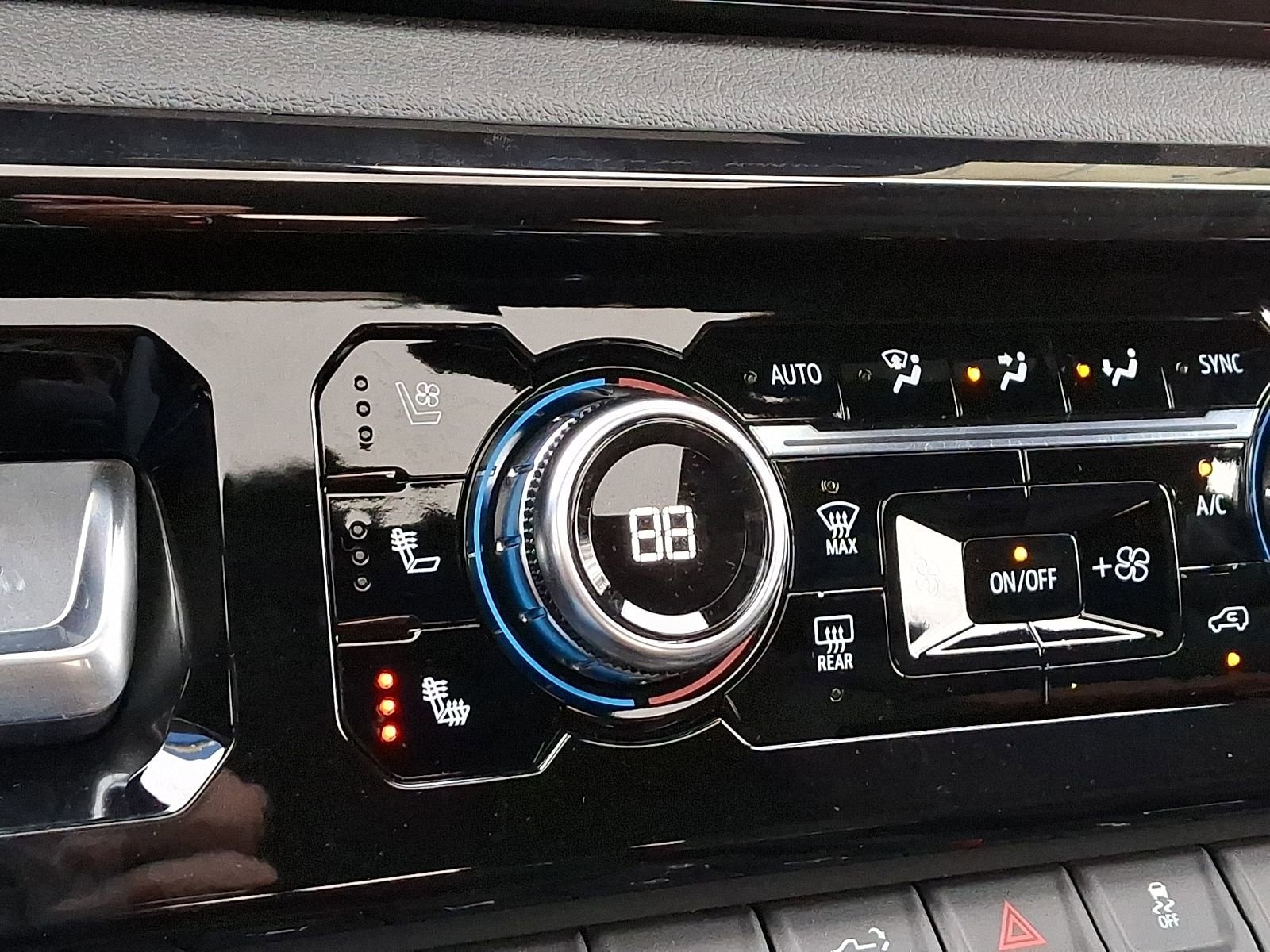 2026 GMC Sierra 1500 AT4 - Photo 24