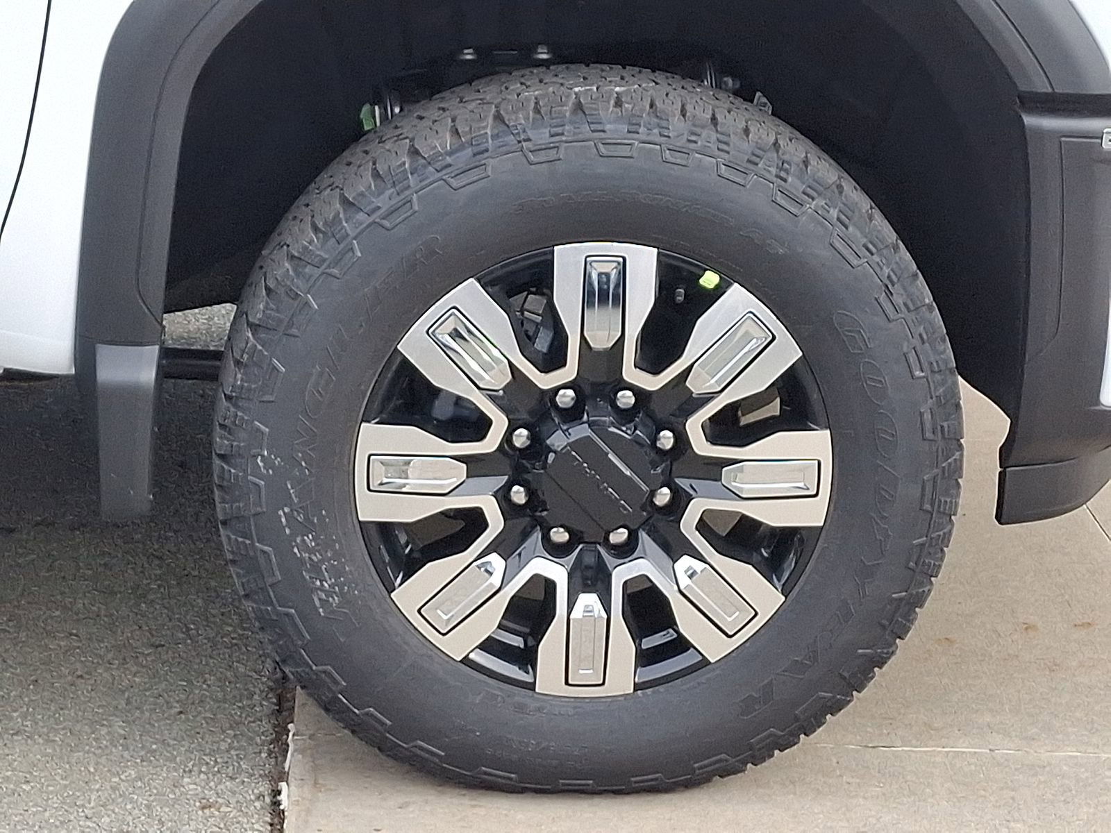 2026 GMC Sierra 2500HD Denali - Photo 8