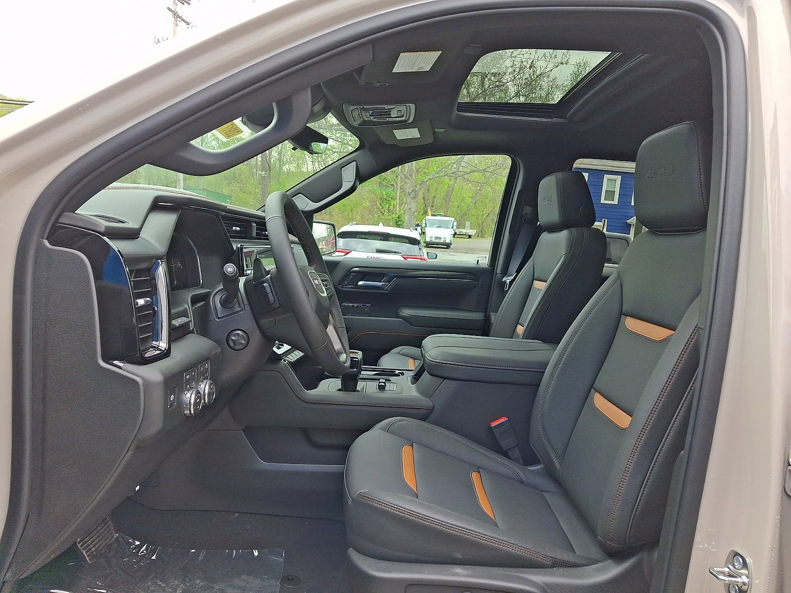 2026 GMC Sierra 1500 AT4 - Photo 13