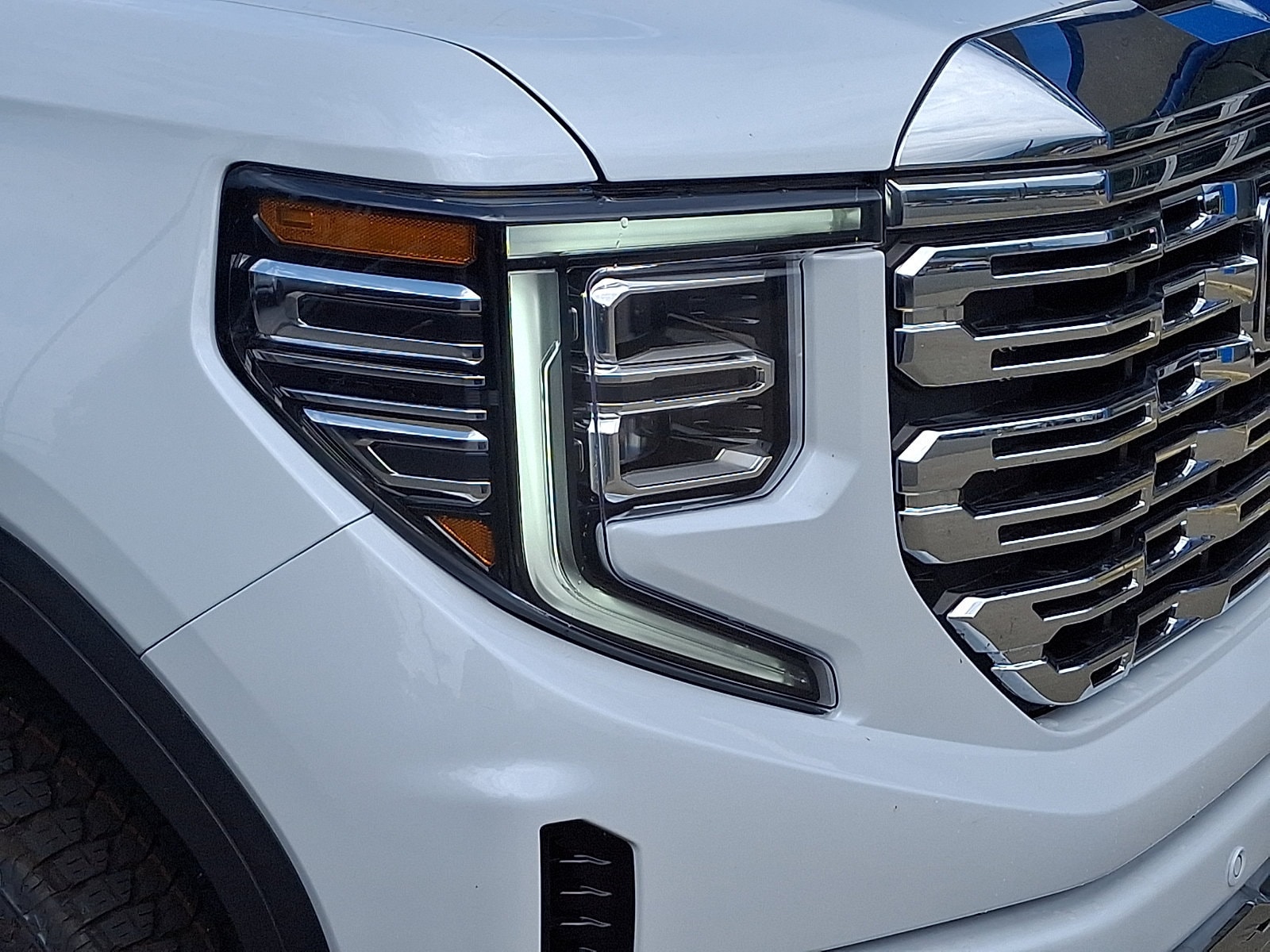 2026 GMC Sierra 1500 Denali - Photo 9