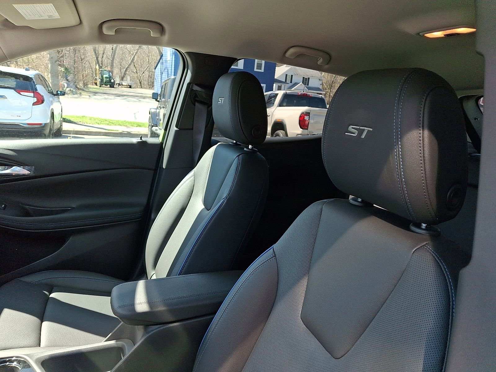2026 Buick Encore GX Sport Touring - Photo 14