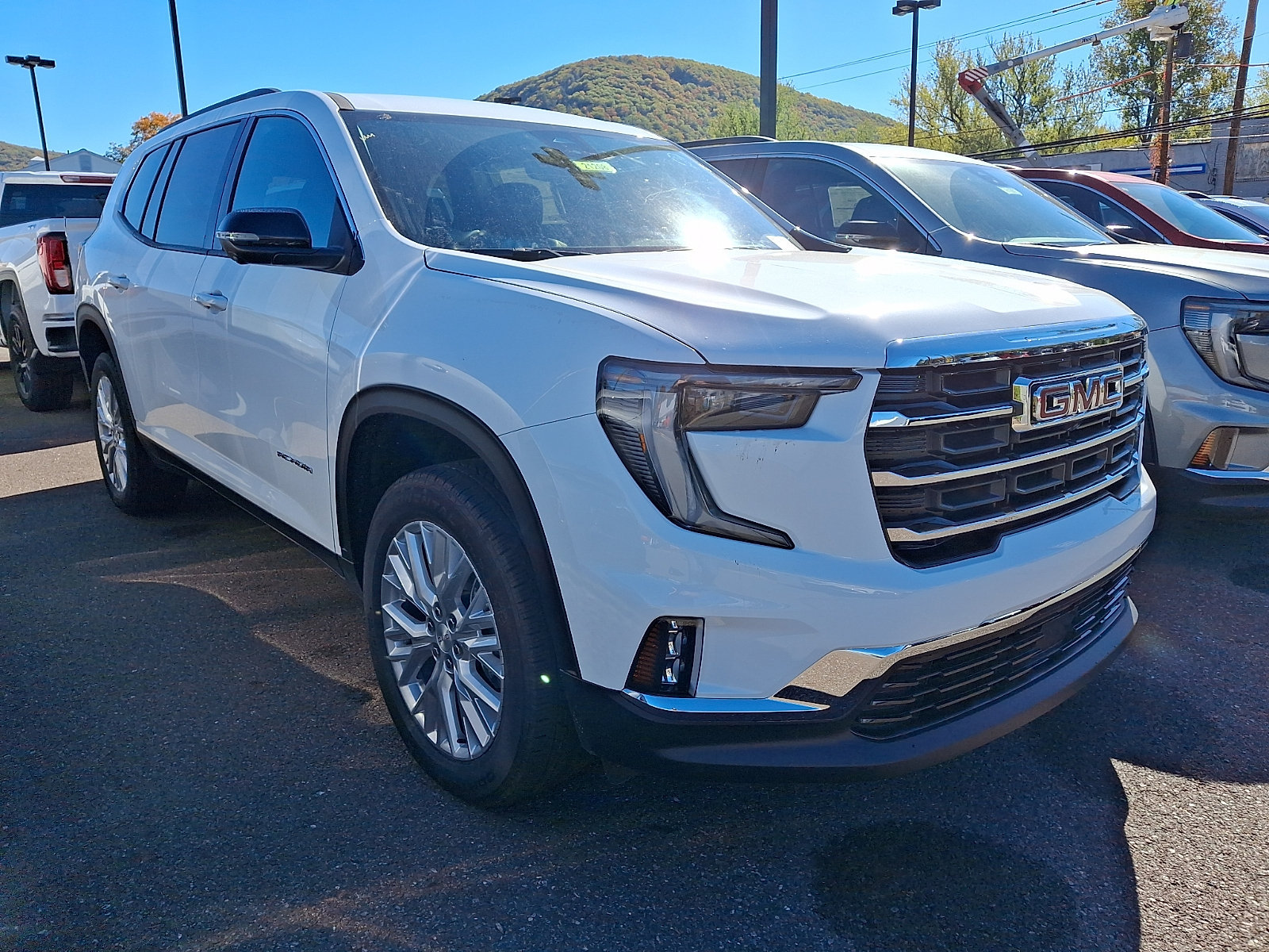 2027 GMC Acadia