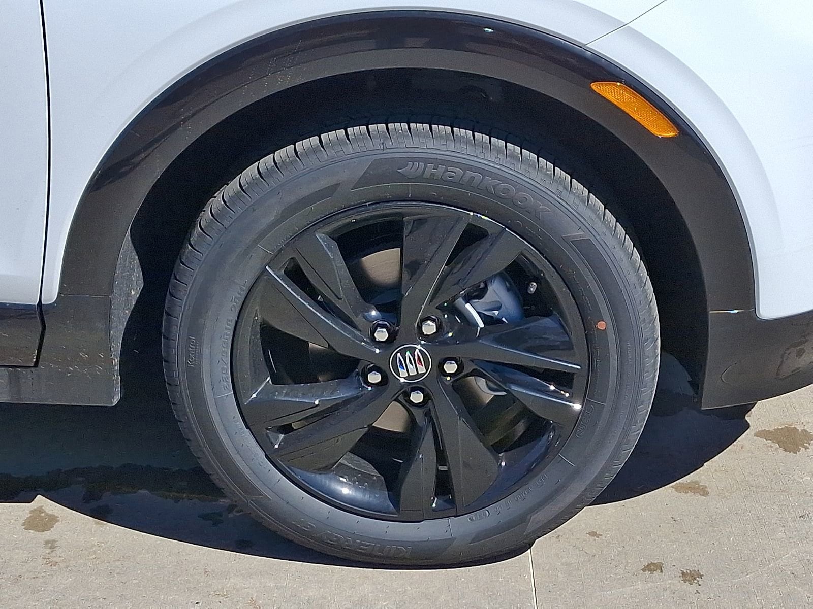2026 Buick Encore GX Sport Touring - Photo 8