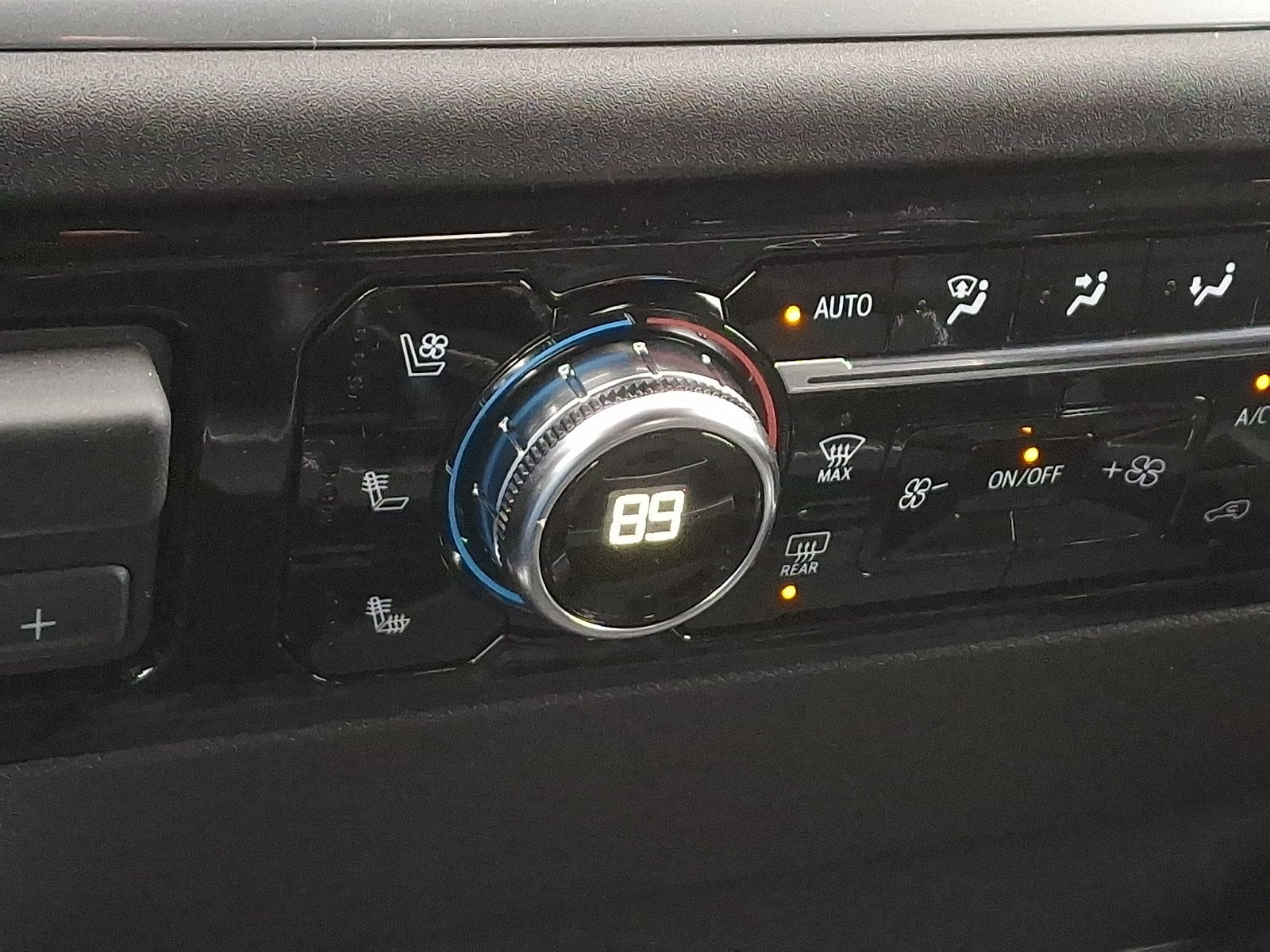 2026 GMC Sierra 2500HD SLT - Photo 23