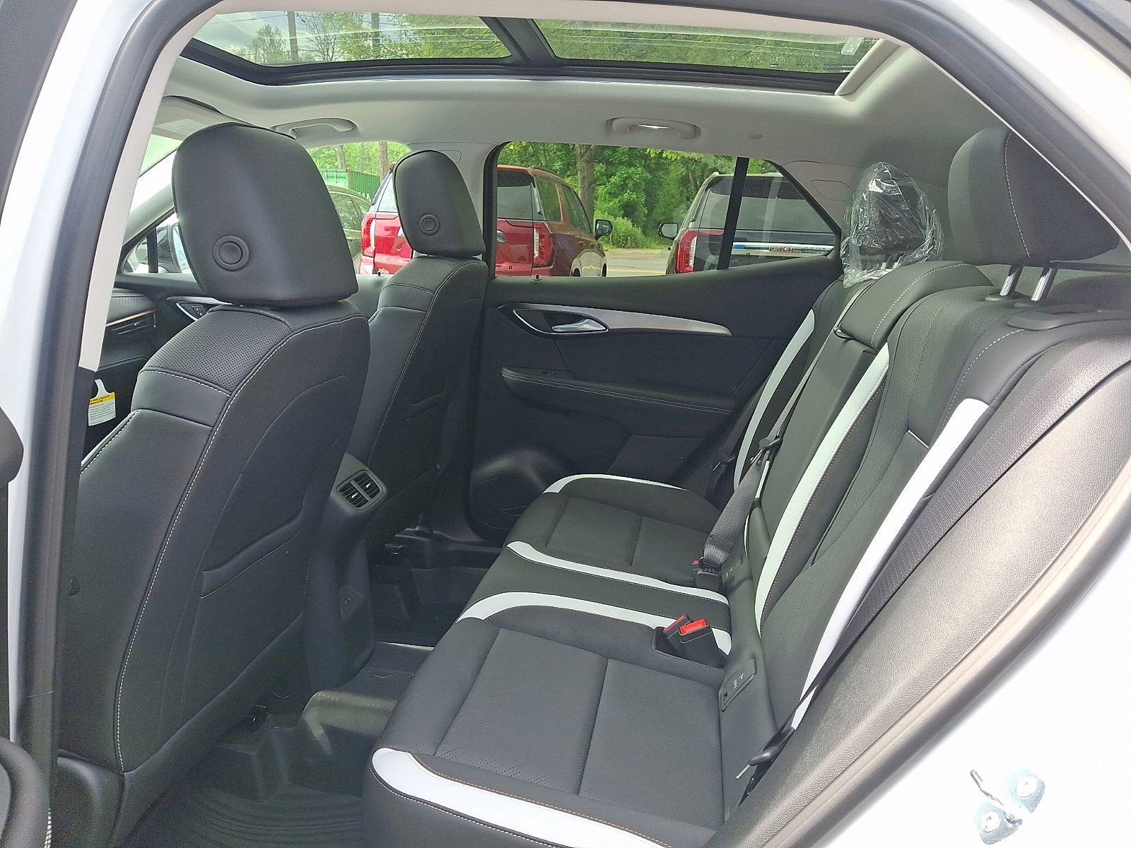 2026 Buick Envision Sport Touring - Photo 10