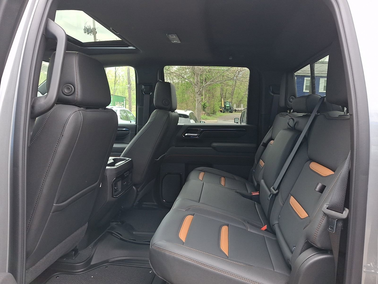 2026 GMC Sierra 2500HD AT4 - Photo 10