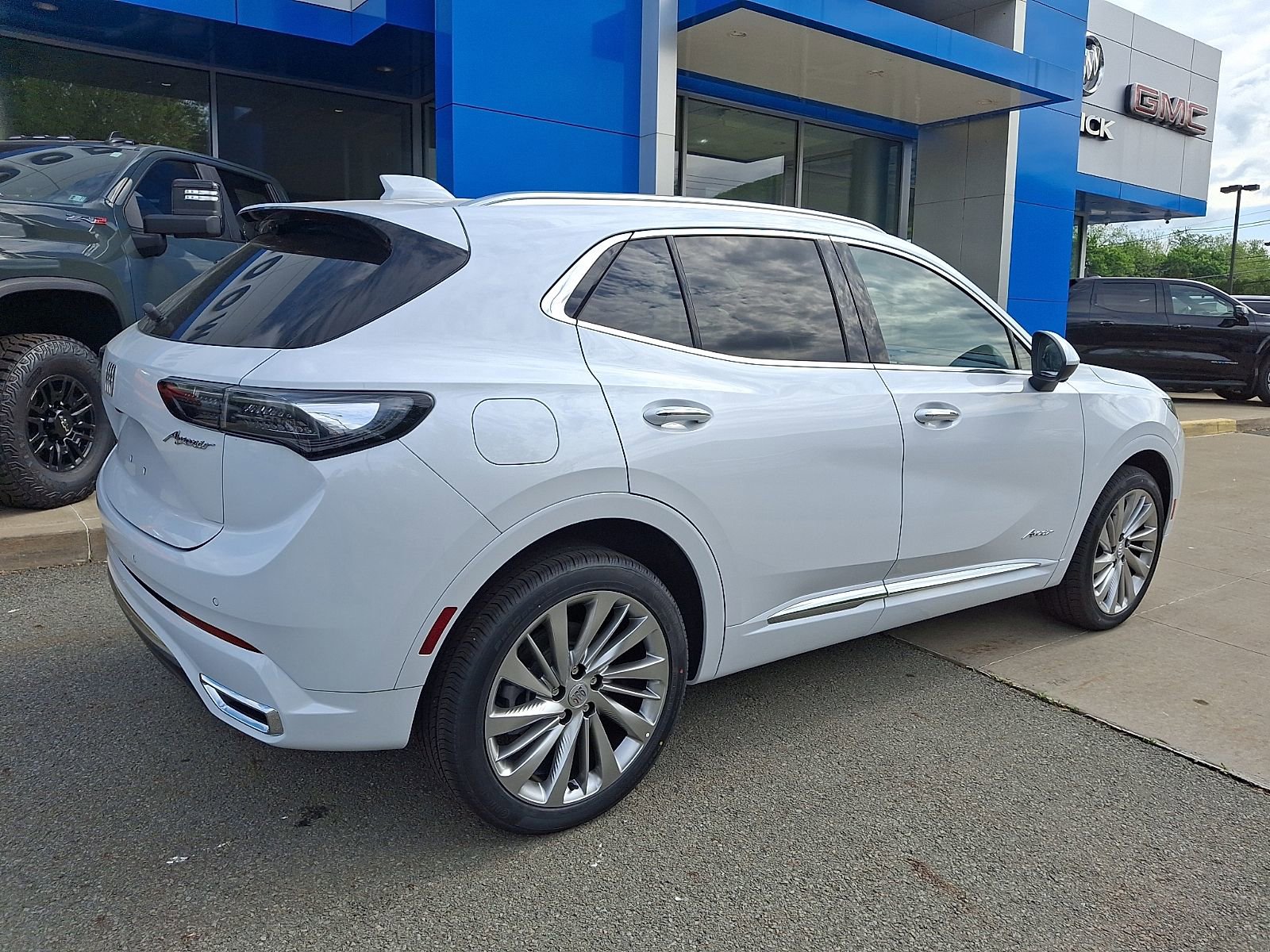 2026 Buick Envision Avenir - Photo 6