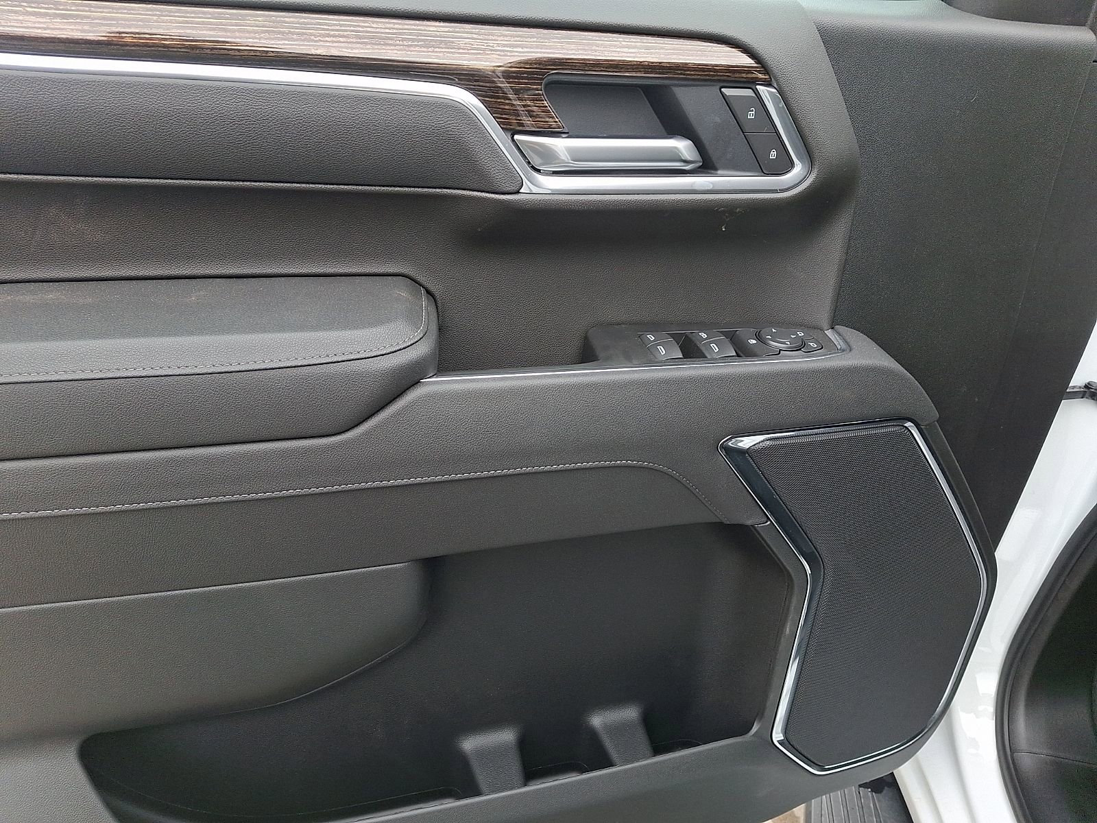 2026 GMC Sierra 1500 SLE - Photo 12