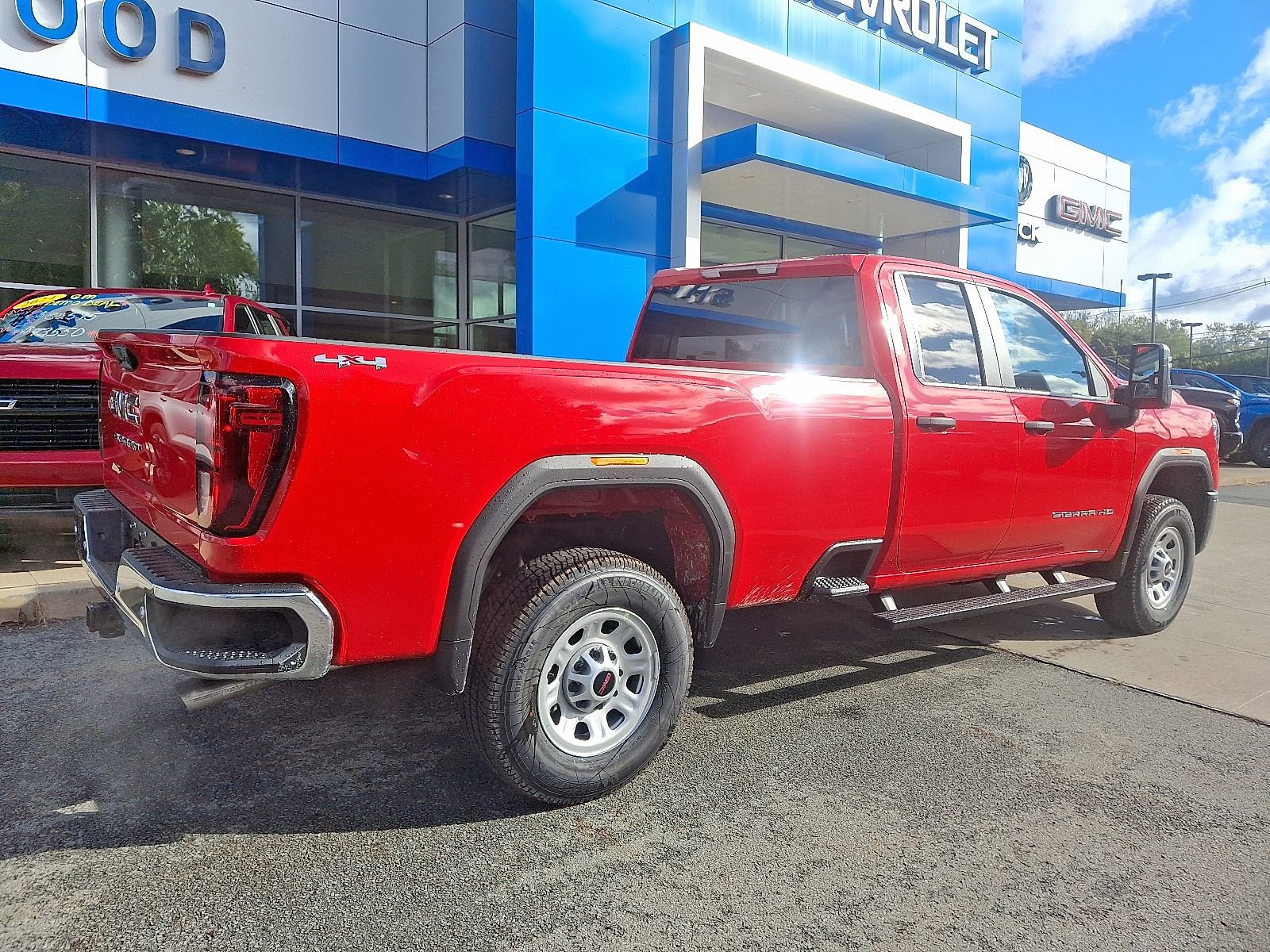 2026 GMC Sierra 2500HD Pro - Photo 6