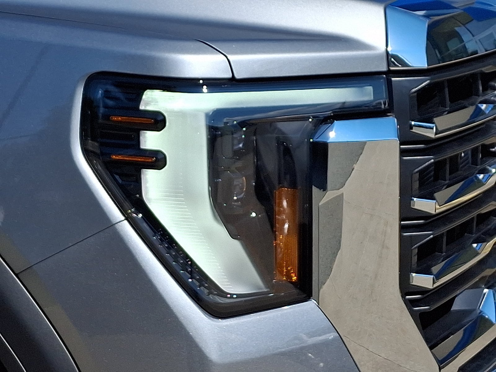 2026 GMC Sierra 3500 Chassis Cab SLE - Photo 9