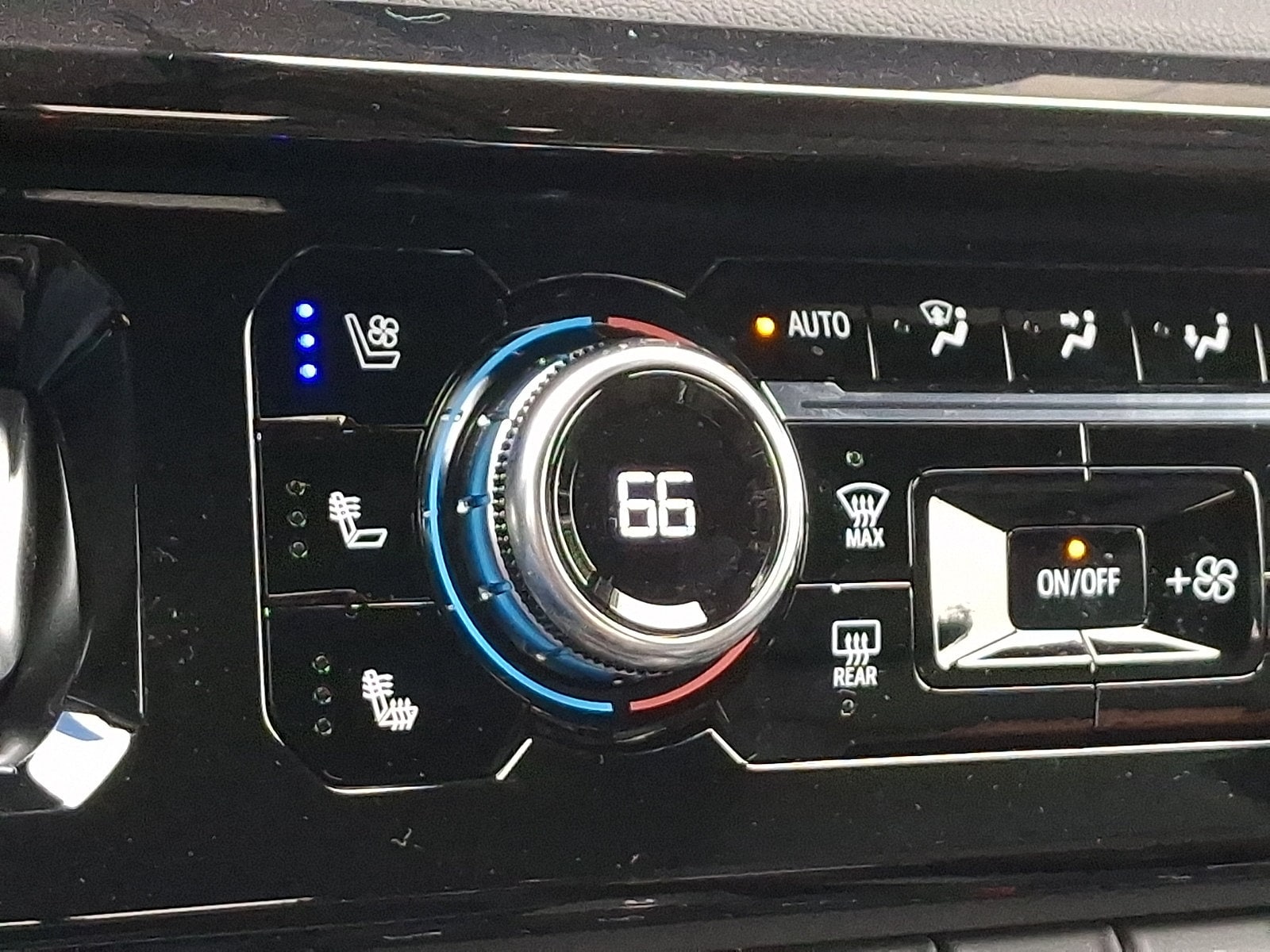 2026 GMC Sierra 1500 AT4 - Photo 24