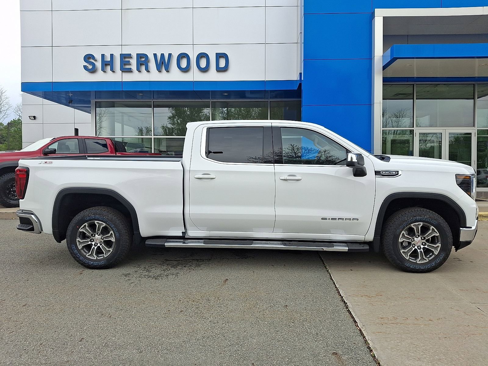 2026 GMC Sierra 1500 SLE - Photo 7