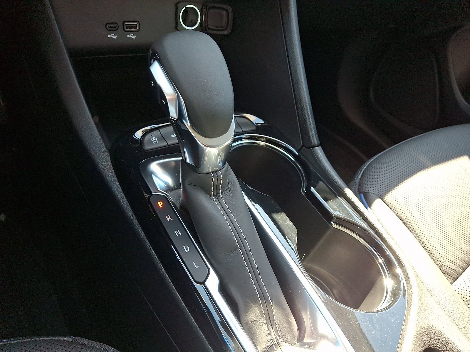 2026 Buick Encore GX Sport Touring - Photo 15