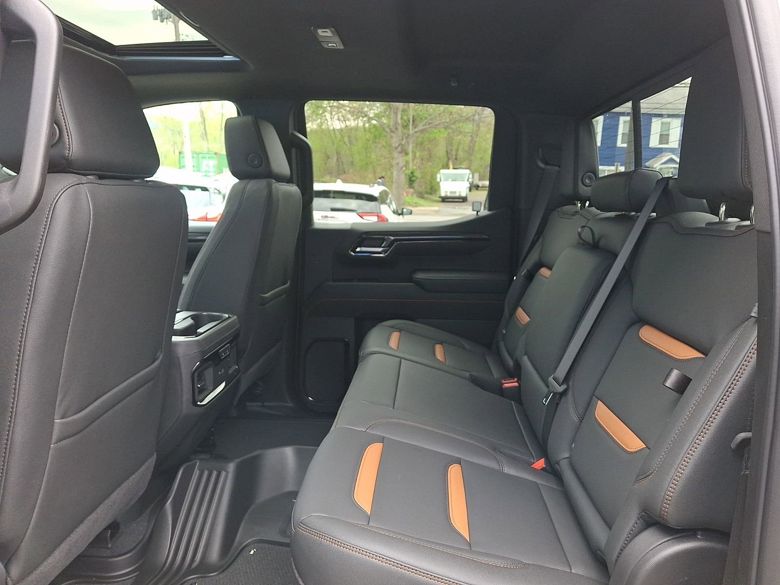 2026 GMC Sierra 1500 AT4 - Photo 10