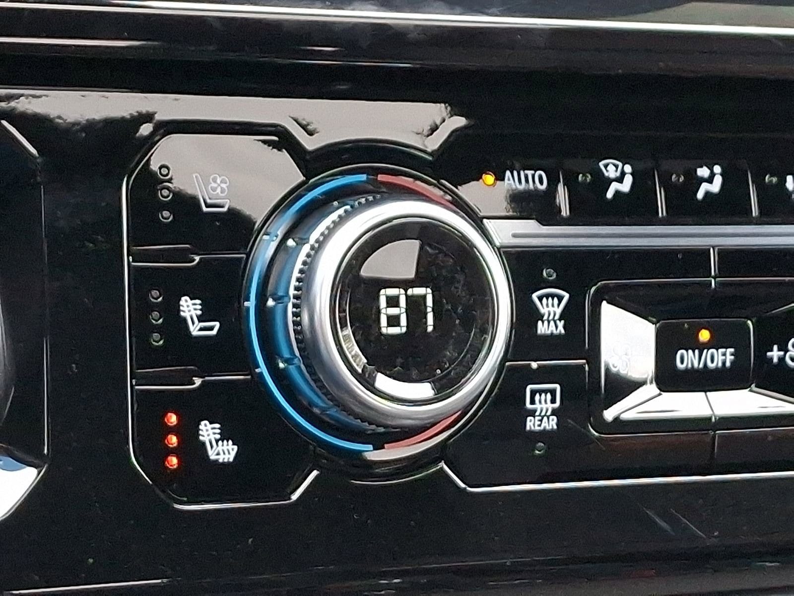 2026 GMC Sierra 1500 AT4 - Photo 24